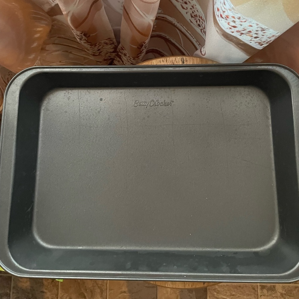 Betty Crocker 9x13 inches baking pan